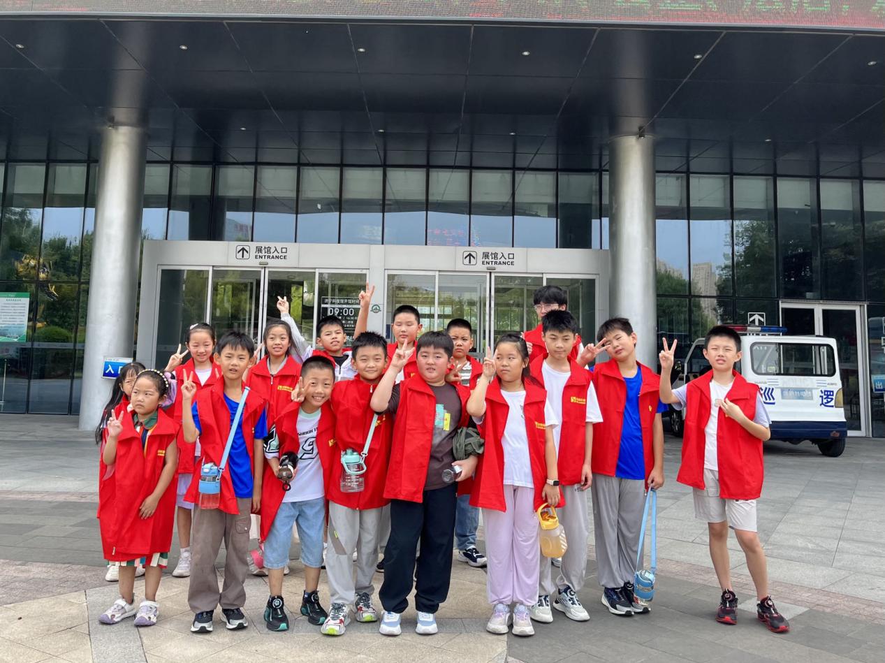 快乐“暑”期 不负所“托”---- OG真人官方公司2024年暑期员工子女爱心托管班圆满结业